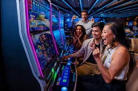 628 ပလက်ဖောင်း Android iOS ဖုန်းများမှ Myanmar Online Gaming Interface မြင်ကွင်း